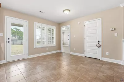 102 Steerwood, Perry, GA 31069 - Photo 11