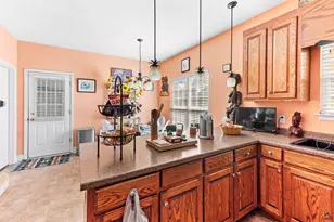 3608 Joycliff Rd, Macon, GA 31211 - Photo 11