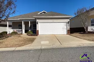 304 S Houston Springs Blvd, Perry, GA 31069 - Photo 1