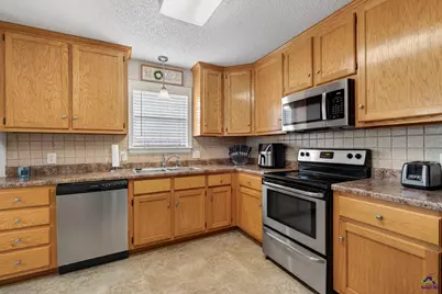 307 Carver Court, Warner Robins, GA 31088 - Photo 21