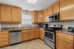 307 Carver Ct, Warner Robins, GA 31088 - Photo 21