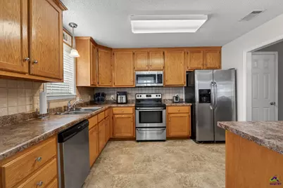 307 Carver Court, Warner Robins, GA 31088 - Photo 23