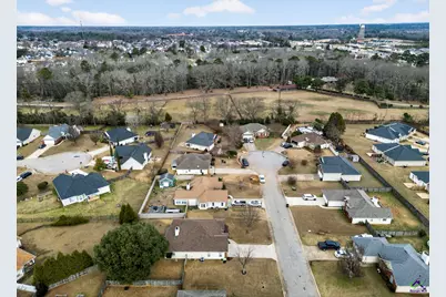 307 Carver Court, Warner Robins, GA 31088 - Photo 5