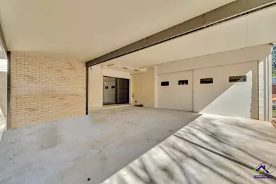 216 Pine Valley Drive, Warner Robins, GA 31088 - Photo 37