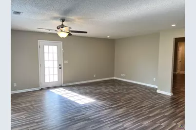 203 Bryson Way, Warner Robins, GA 31088 - Photo 9