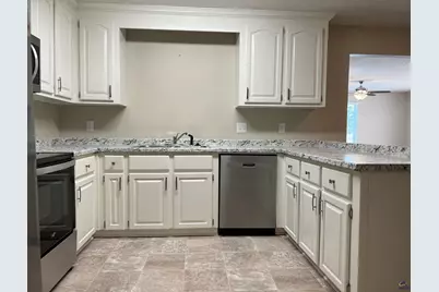 203 Bryson Way, Warner Robins, GA 31088 - Photo 7