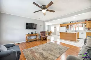 188 E Lewis St, Cochran, GA 31014 - Photo 5