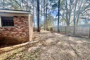 2 Euclid Cir, Valdosta, GA 31063 - Photo 3