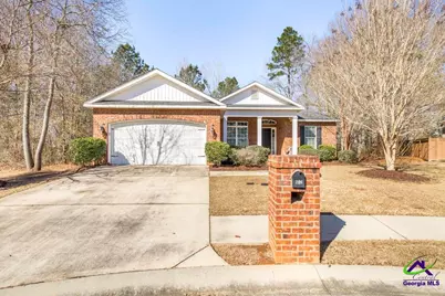 206 Londie Ln, Perry, GA 31069 - Photo 1