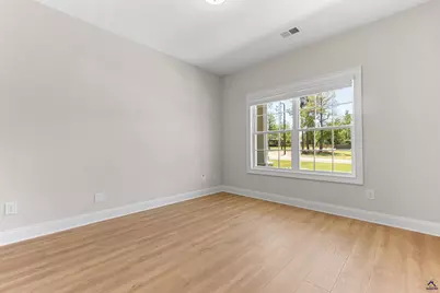 322 Air View Drive, Warner Robins, GA 31093 - Photo 13