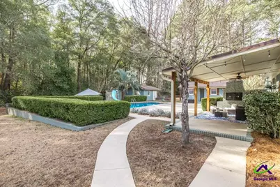 19 Mansfield Drive, Hawkinsville, GA 31036 - Photo 17