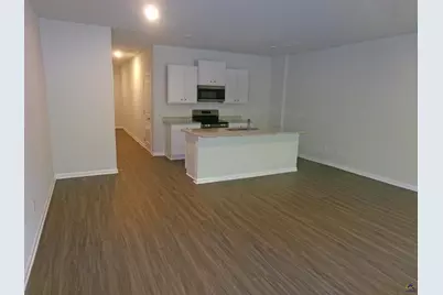 410 NW Oakwood Drive, Milledgeville, GA 31061 - Photo 3