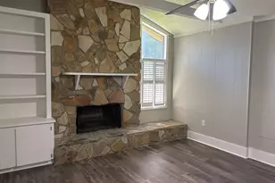 422 Lake Front Dr, Warner Robins, GA 31088 - Photo 7