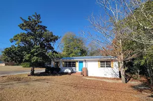 161 E Cherry St, Cochran, GA 31014 - Photo 3