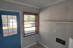 161 E Cherry St, Cochran, GA 31014 - Photo 33