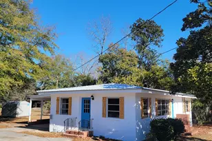 161 E Cherry St, Cochran, GA 31014 - Photo 9