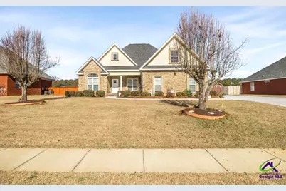 302 Estates Way, Warner Robins, GA 31088 - Photo 3