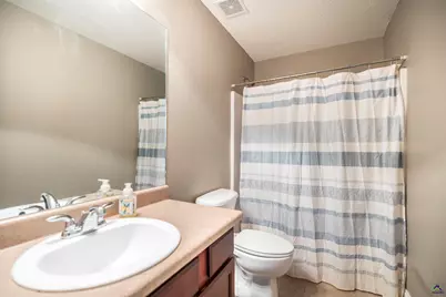 303 Rose Pointe Ct, Bonaire, GA 31005 - Photo 23