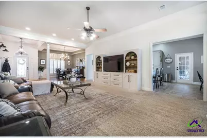 203 Southfield Court, Bonaire, GA 31005 - Photo 9