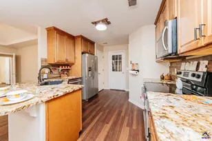 102 Stone Mill Dr, Warner Robins, GA 31088 - Photo 7