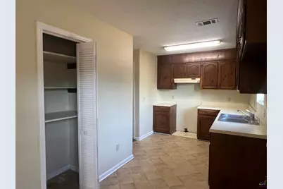 142 Lonnie Bryant, Cochran, GA 31014 - Photo 7