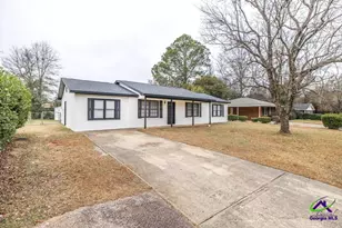 107 Briarwood Dr, Warner Robins, GA 31093 - Photo 1