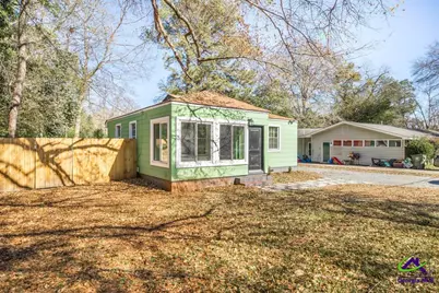 215 Peachtree Circle, Warner Robins, GA 31088 - Photo 3