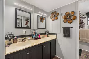 101 Kent Dr, Warner Robins, GA 31093 - Photo 27