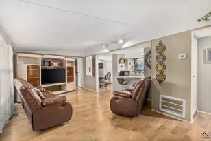 101 Kent Dr, Warner Robins, GA 31093 - Photo 13