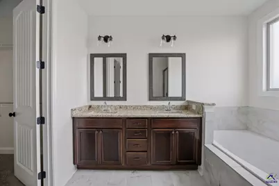 202 Farmland Circle, Perry, GA 31069 - Photo 29