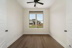 209 Farmland Circle, Perry, GA 31069 - Photo 5