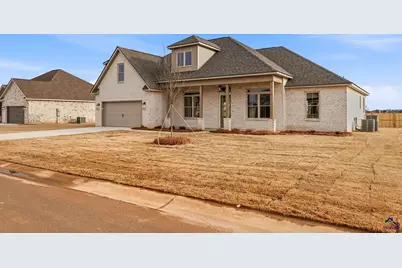 209 Farmland Circle, Perry, GA 31069 - Photo 9