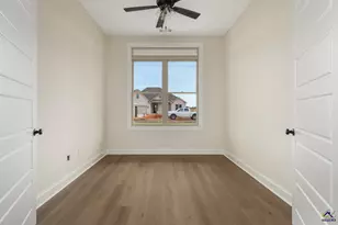 209 Farmland Circle, Perry, GA 31069 - Photo 15