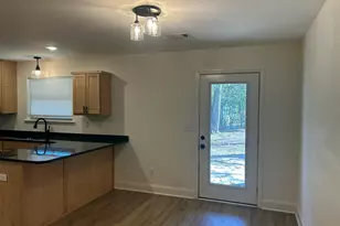 110 Eastlake, Warner Robins, GA 31093 - Photo 9