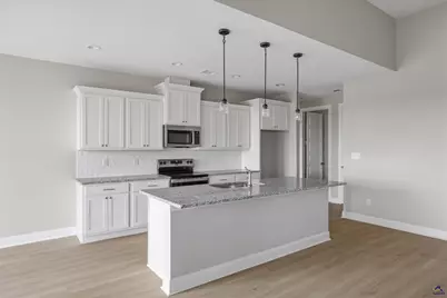 204 Farmland Circle, Perry, GA 31069 - Photo 9