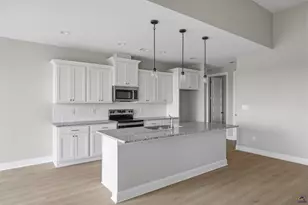 204 Farmland Circle, Perry, GA 31069 - Photo 9