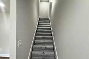 305 N 4th St, Warner Robins, GA 31093 - Photo 13