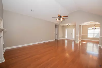 310 Flowing Meadows Drive, Kathleen, GA 31047 - Photo 3