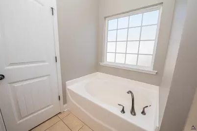 310 Flowing Meadows Drive, Kathleen, GA 31047 - Photo 29