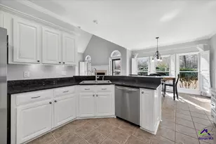 212 Falcon Crest, Warner Robins, GA 31088 - Photo 17