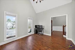 212 Falcon Crest, Warner Robins, GA 31088 - Photo 9