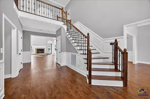 212 Falcon Crest, Warner Robins, GA 31088 - Photo 3