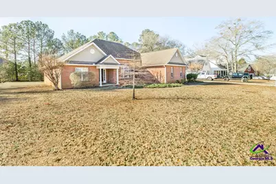 158 Holly Pointe, Warner Robins, GA 31088 - Photo 5