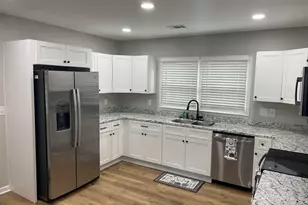 94 S Union St, Hawkinsville, GA 31036 - Photo 9