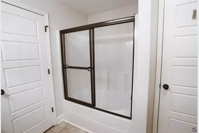 106 Ellington Court, Perry, GA 31069 - Photo 9