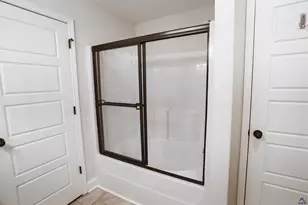 106 Ellington Ct, Perry, GA 31069 - Photo 9