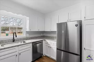 104 Heather St, Warner Robins, GA 31093 - Photo 21