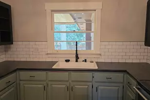 204 Springdale Dr, Warner Robins, GA 31088 - Photo 13