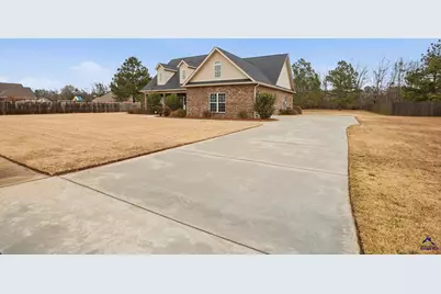 251 Hampton Oaks Way, Byron, GA 31008 - Photo 3