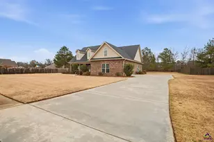 251 Hampton Oaks Way, Byron, GA 31008 - Photo 3